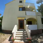 Stanko Διαμέρισμα *