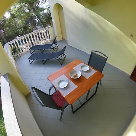Stanko Apartment *